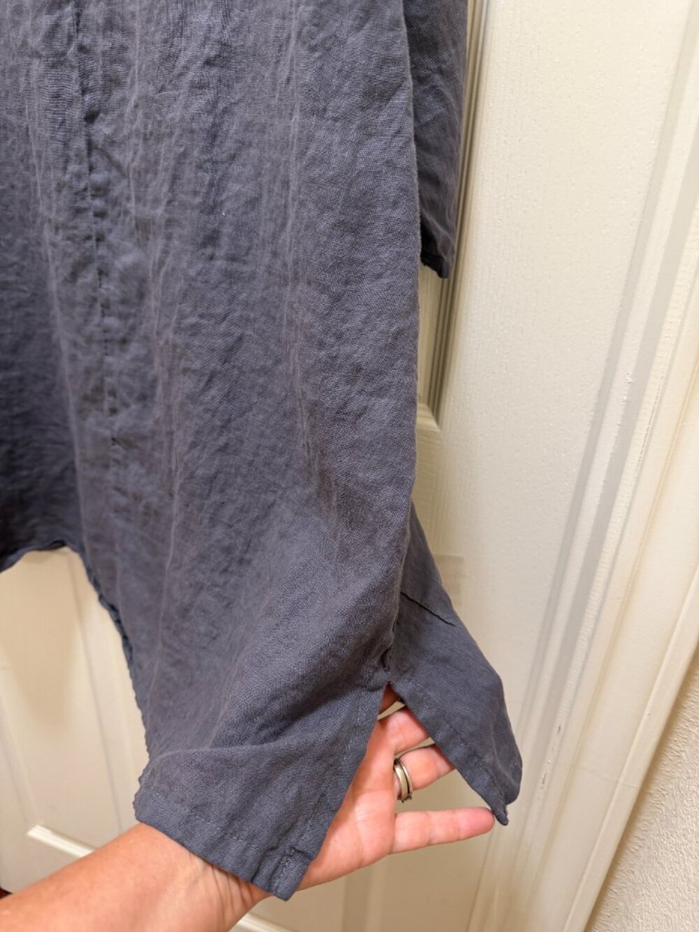 Match Point USA 100% Linen Tunic Top Size S Gray‎ Patch Pockets Lagenlook Boho - Picture 10 of 13